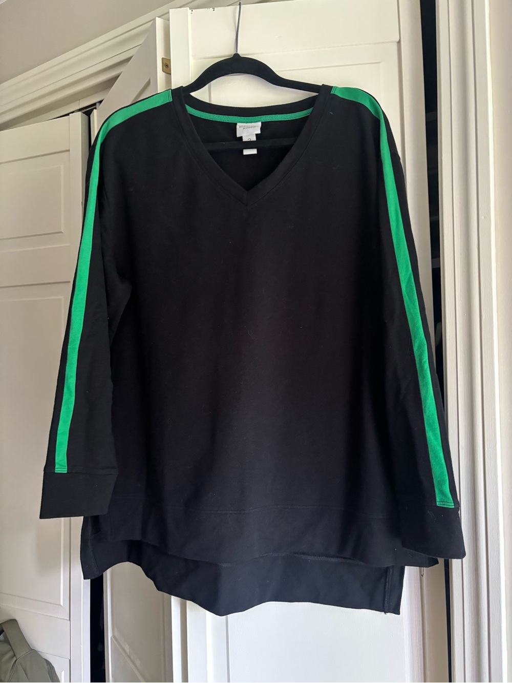 Chico's Black V-Neck Pullover with Green Sleeve Stripes